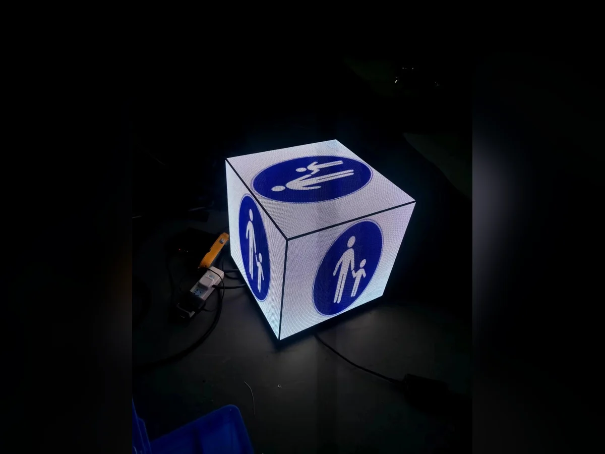 Illuminated multi-sided LED cube display