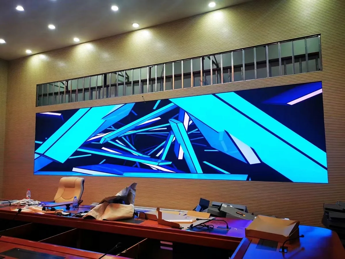 Fine-Pitch LED Video Walls: What Buyers Should Compare